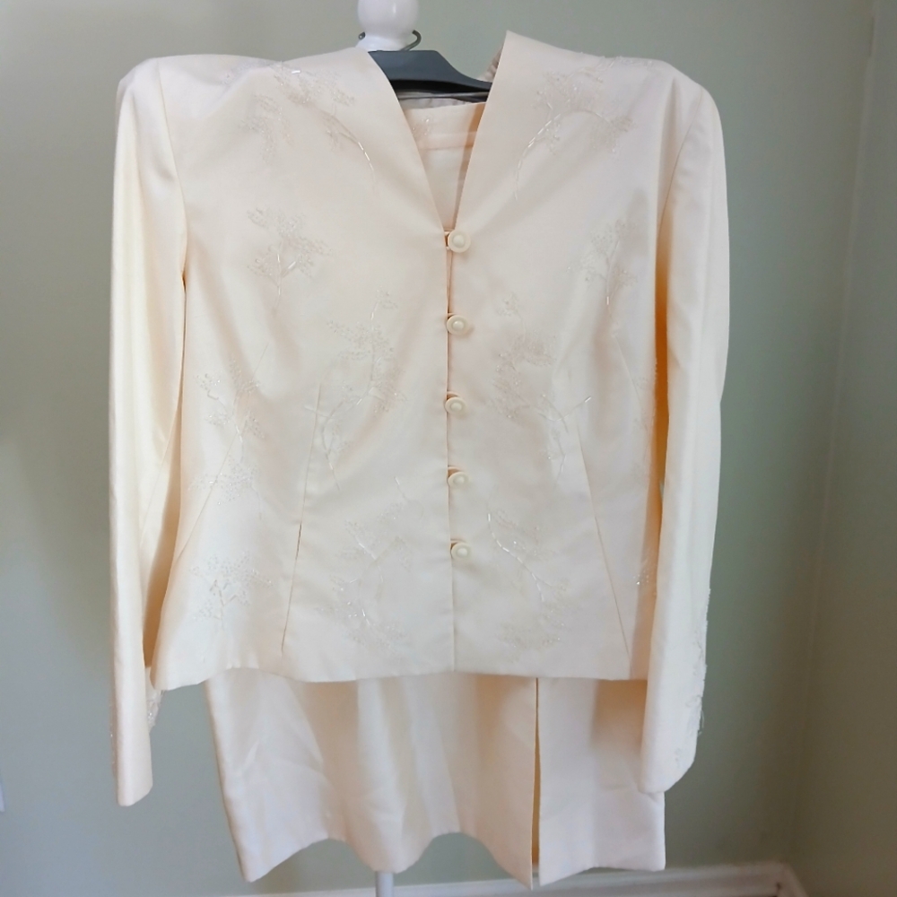 Sag Harbor 2 Piece Beaded Skirt Suit